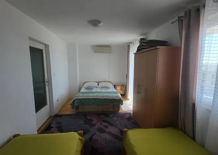 Apartman Leo Makarska